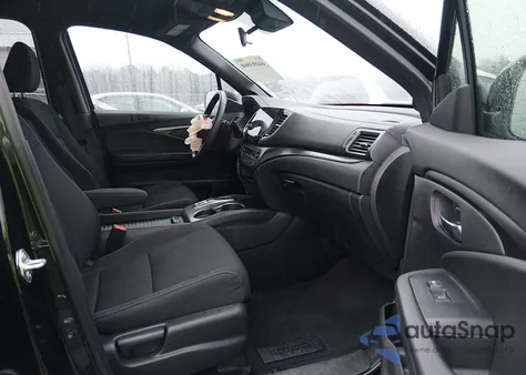 2021 Honda Passport Awd Sport from USA, damaged, VIN 5FNYF8H28MB018601